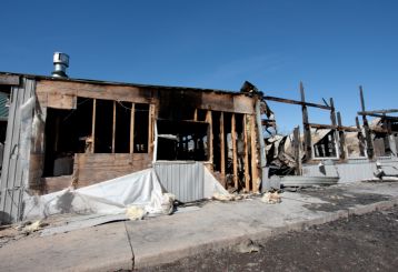 Fire damage cleanup process in Encino residence