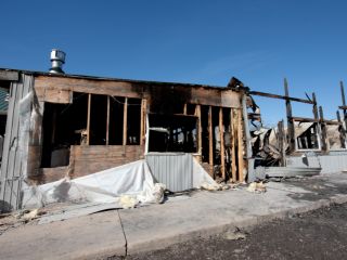 Fire damage cleanup process in Encino residence